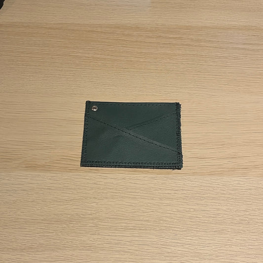 “dark green” cardholder